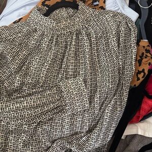 H&M Black and White Patterned Blouse